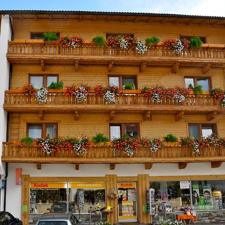 Gaestehaus Pension Edelweiss Kolsass Екстериор снимка